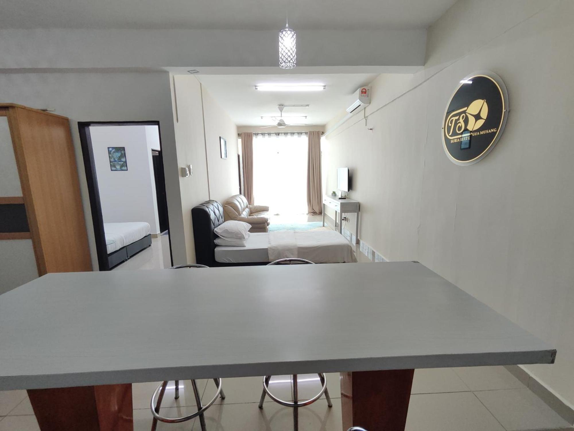 Homestay Studio Apartment Bentara Suite, Kompleks Mutiara Gua Musang Exterior photo